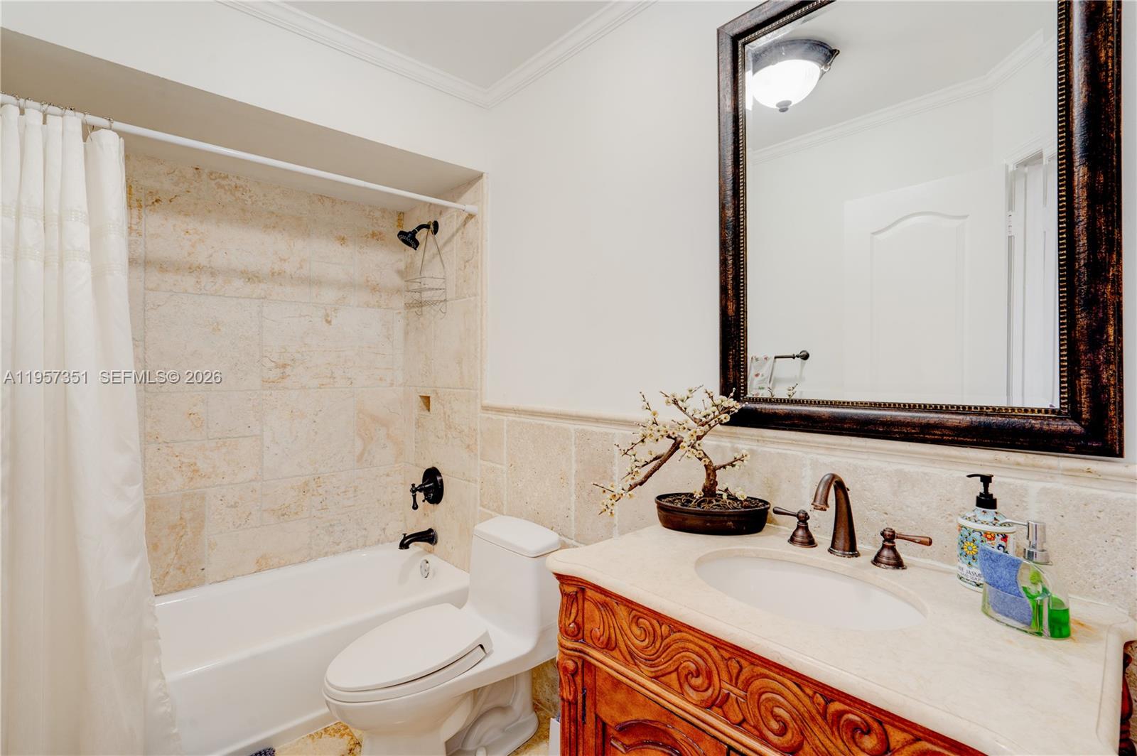 LUZ DE ANDALUCIA CONDO - Residential