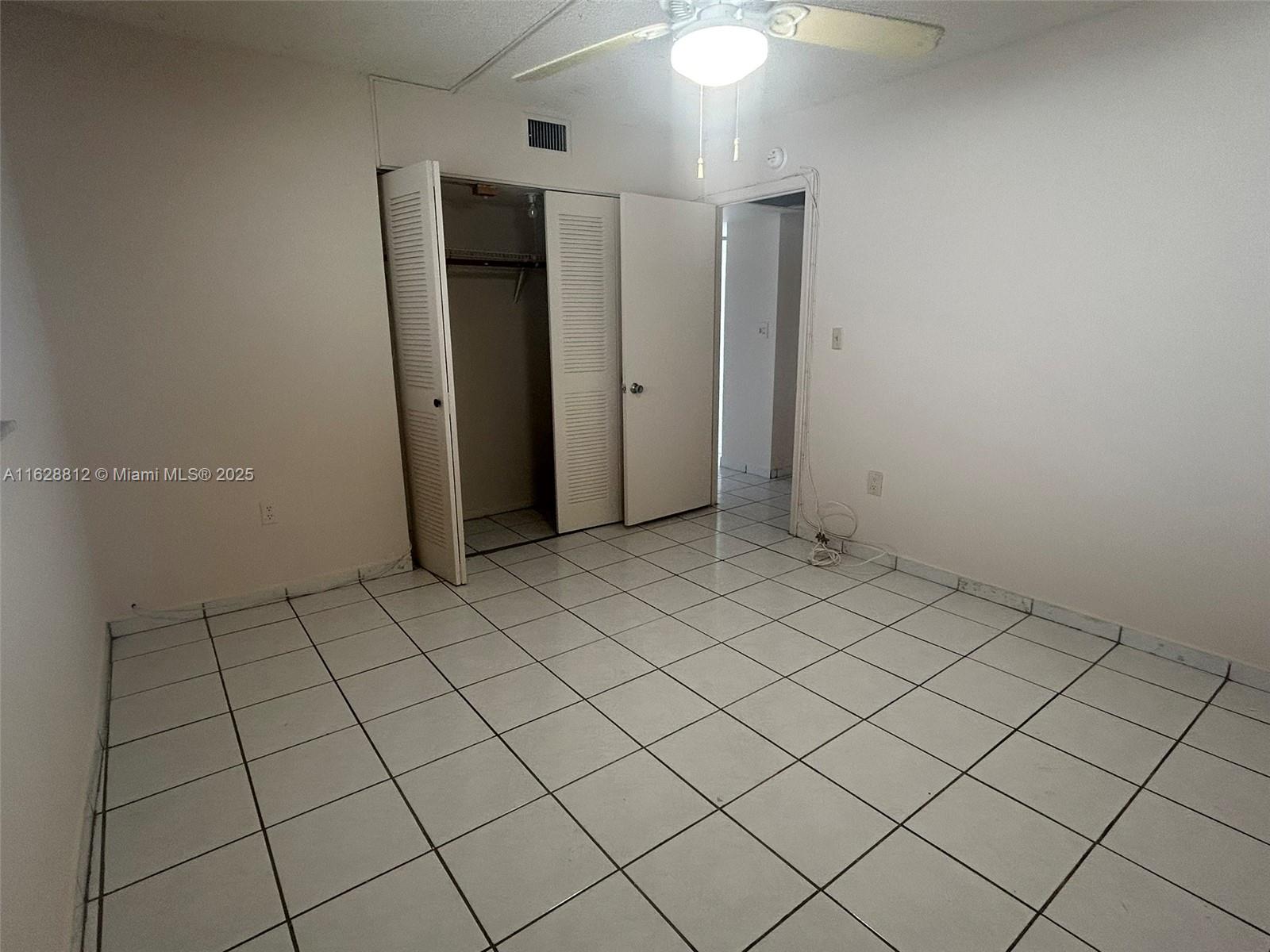 EDEN ISLES CONDO # 4 - Residential