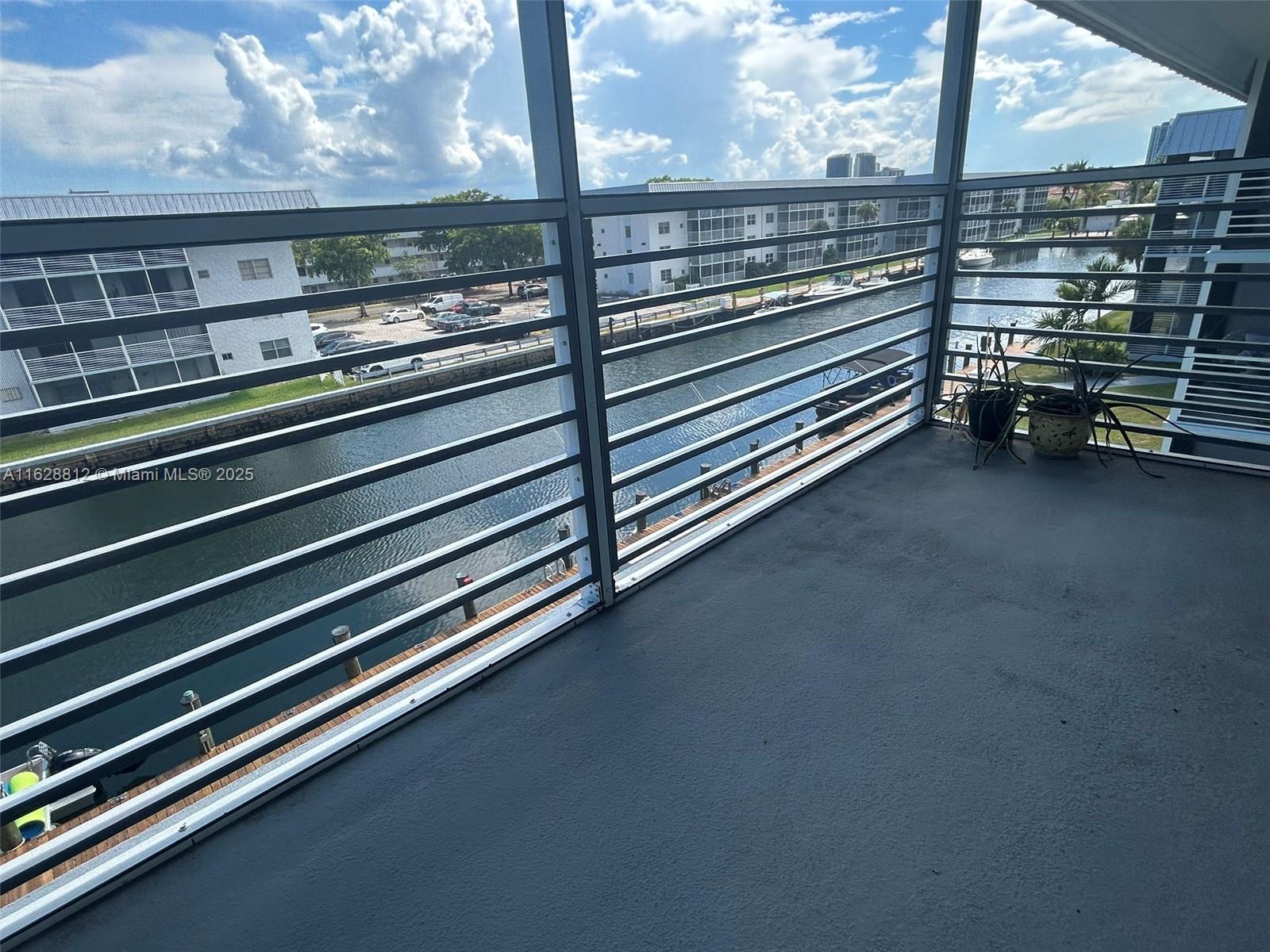 EDEN ISLES CONDO # 4 - Residential