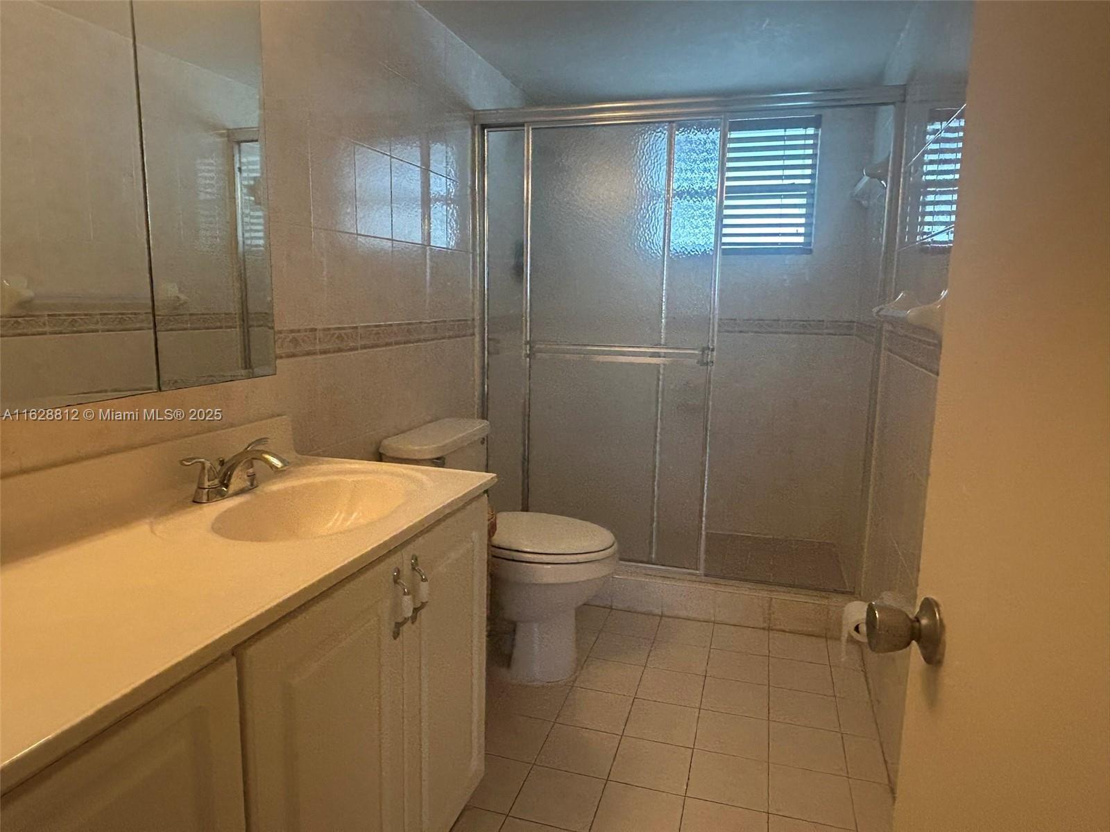 EDEN ISLES CONDO # 4 - Residential