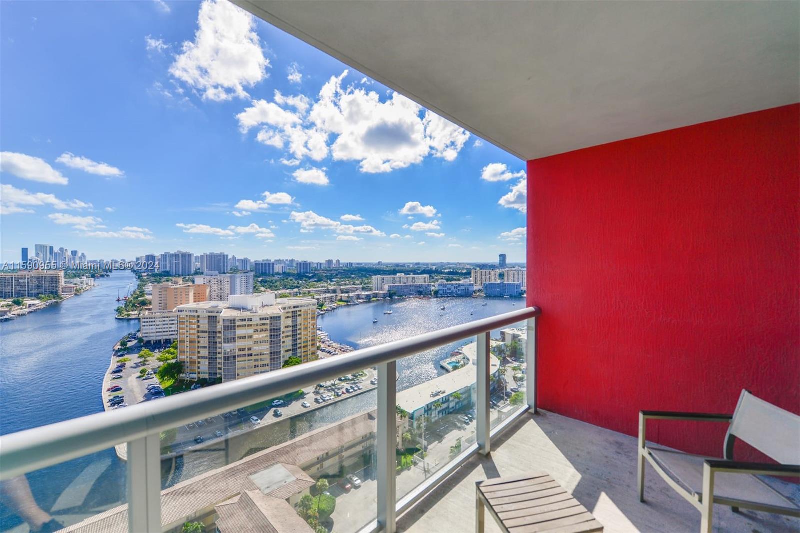 BEACHWALK CONDOMINIUM - Residential