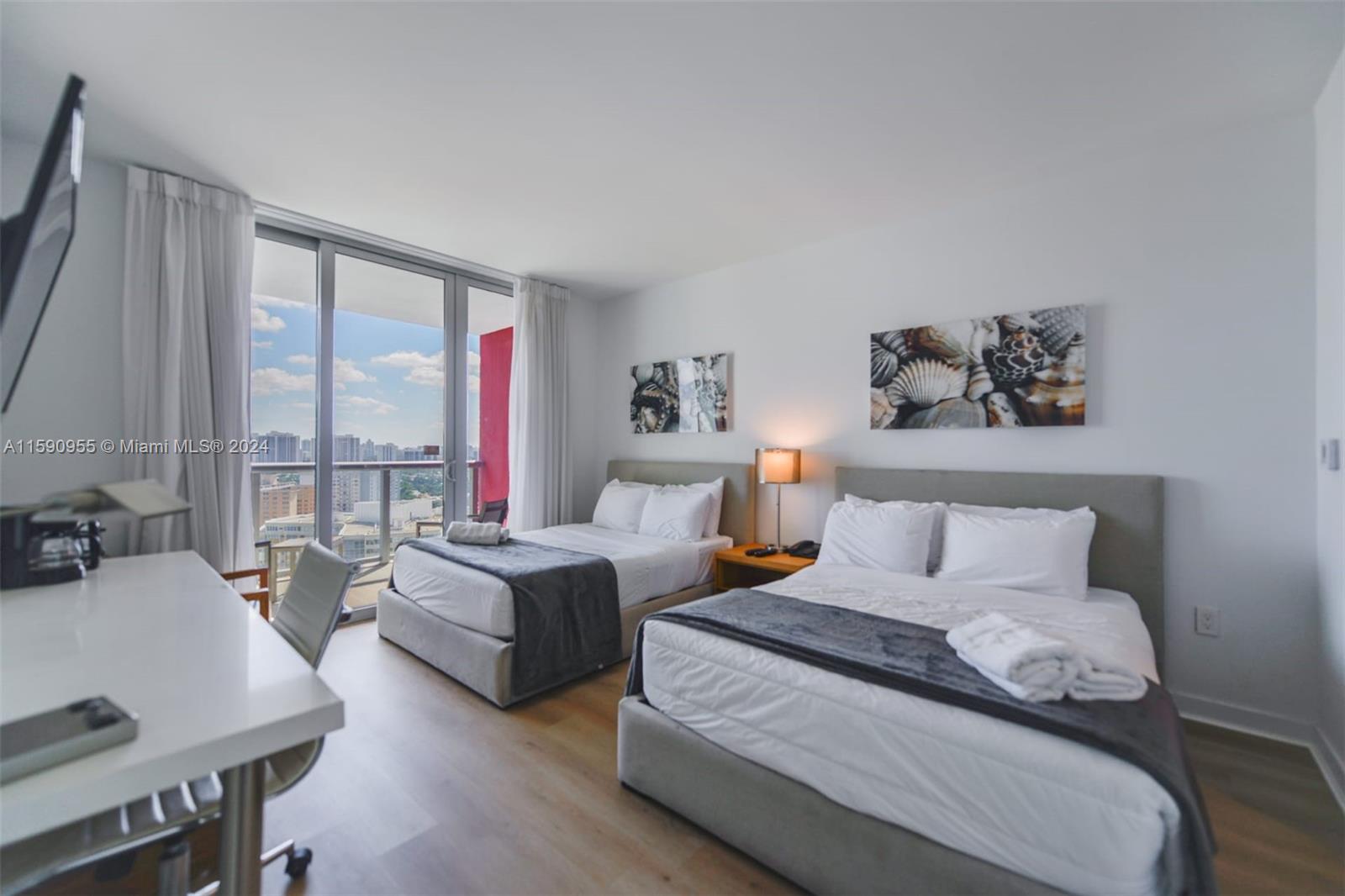 BEACHWALK CONDOMINIUM - Residential