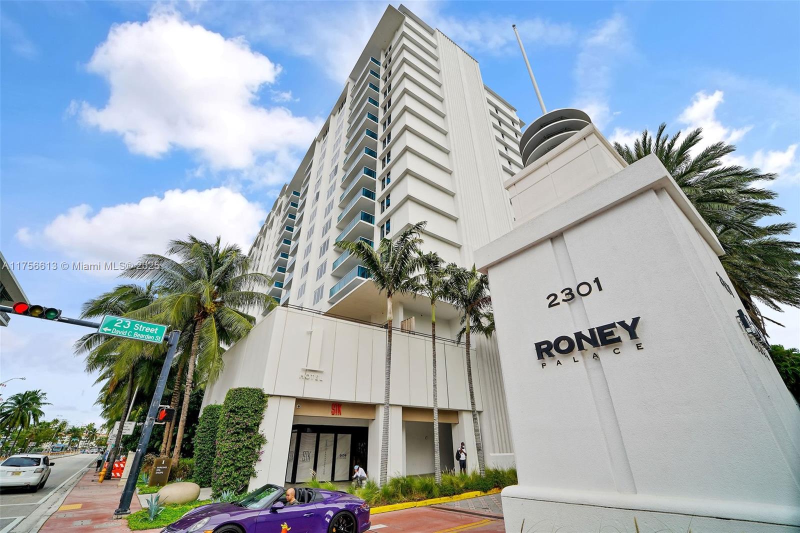RONEY PALACE CONDO - Residential