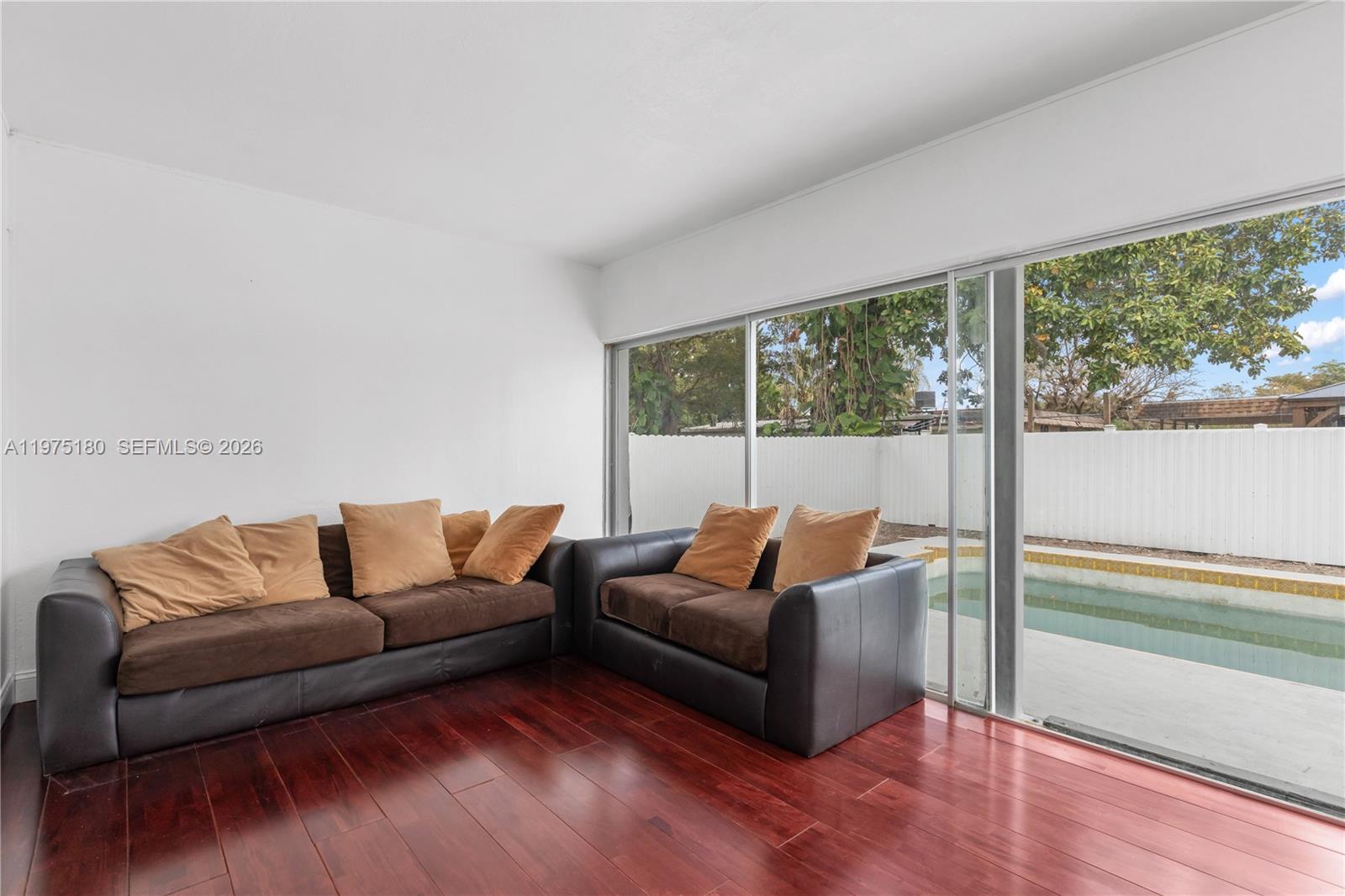 HEATHGATE - Residential