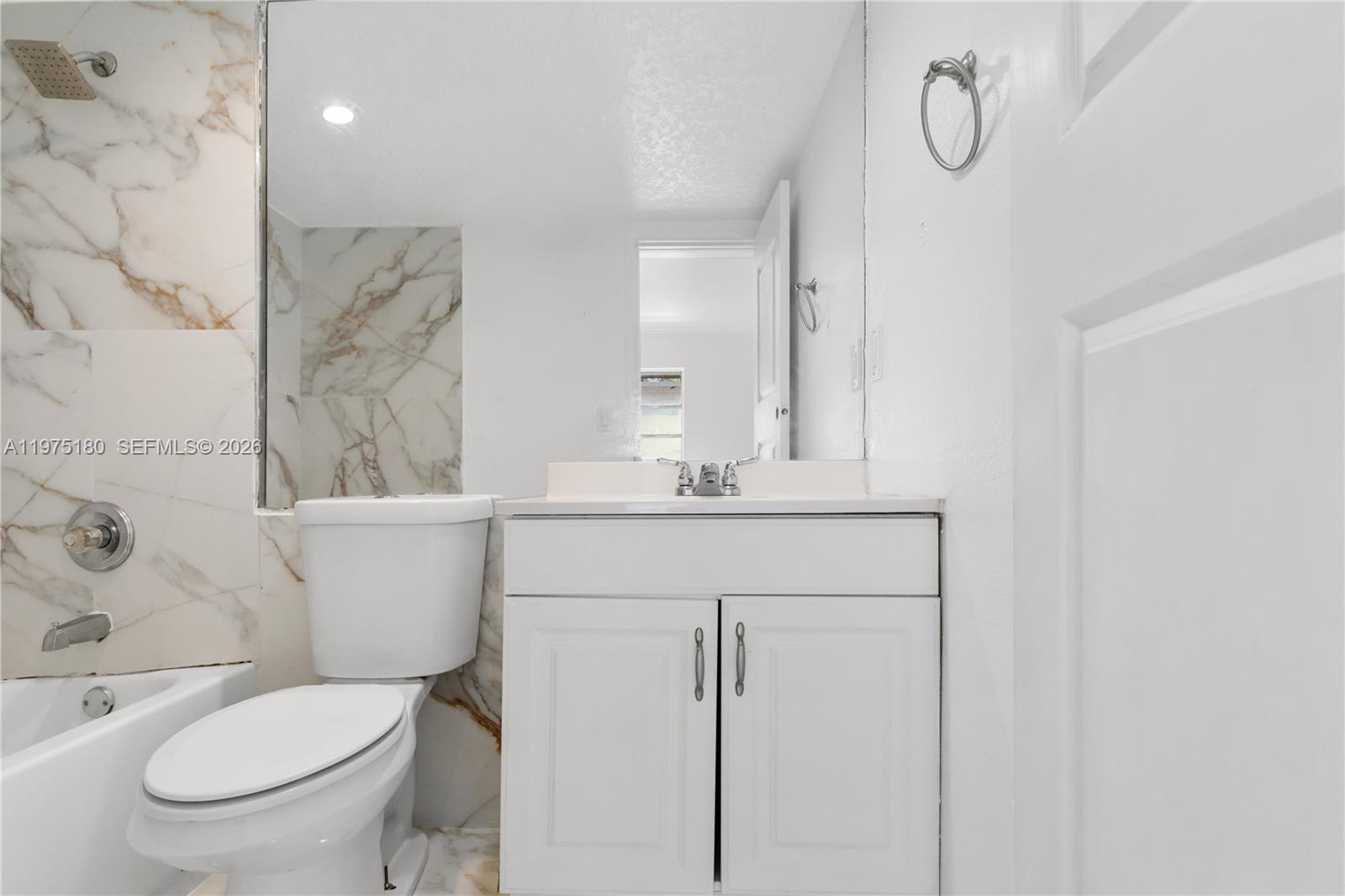 HEATHGATE - Residential