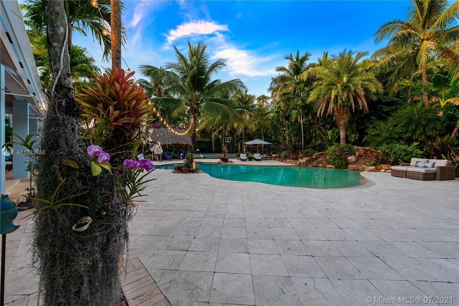 HELMS COUNTRY ESTATES ADD - Residential