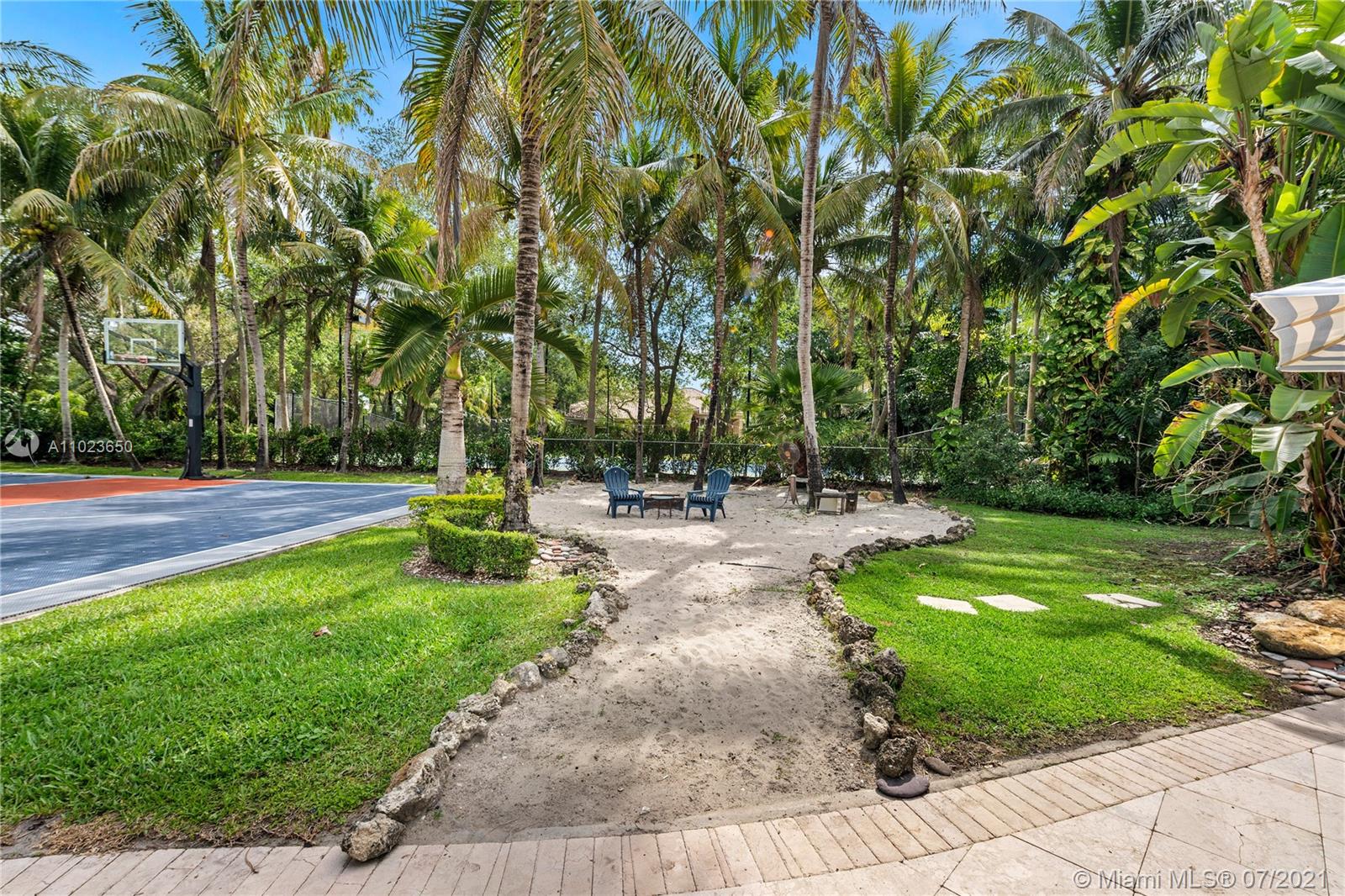 HELMS COUNTRY ESTATES ADD - Residential