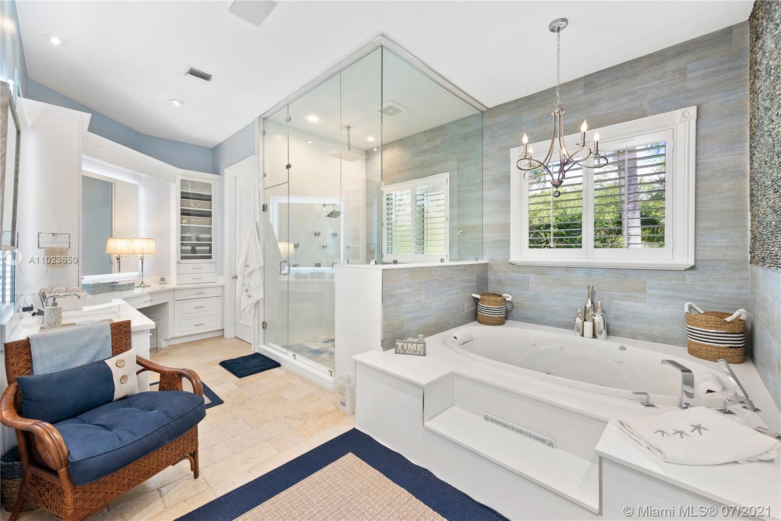 HELMS COUNTRY ESTATES ADD - Residential