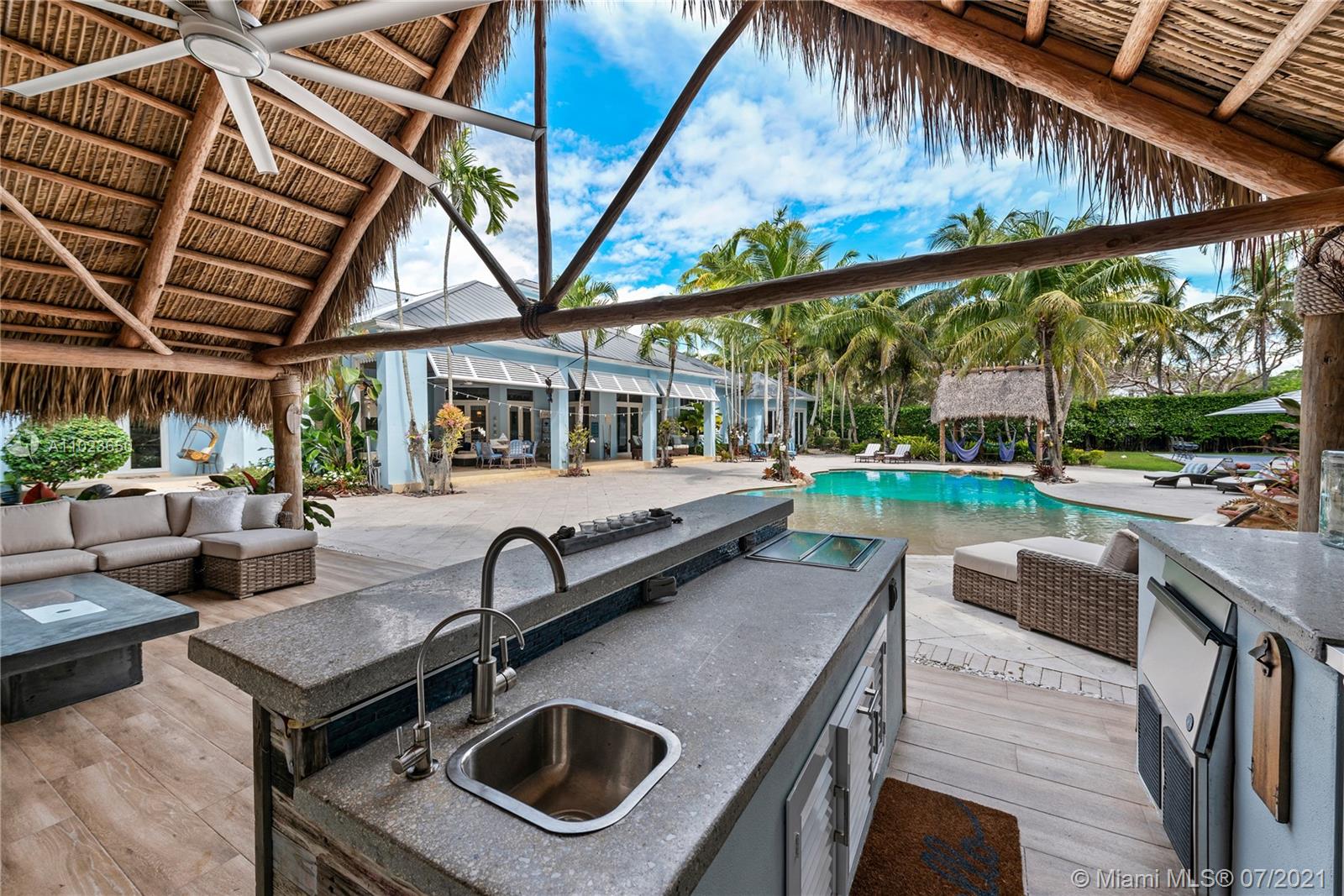 HELMS COUNTRY ESTATES ADD - Residential