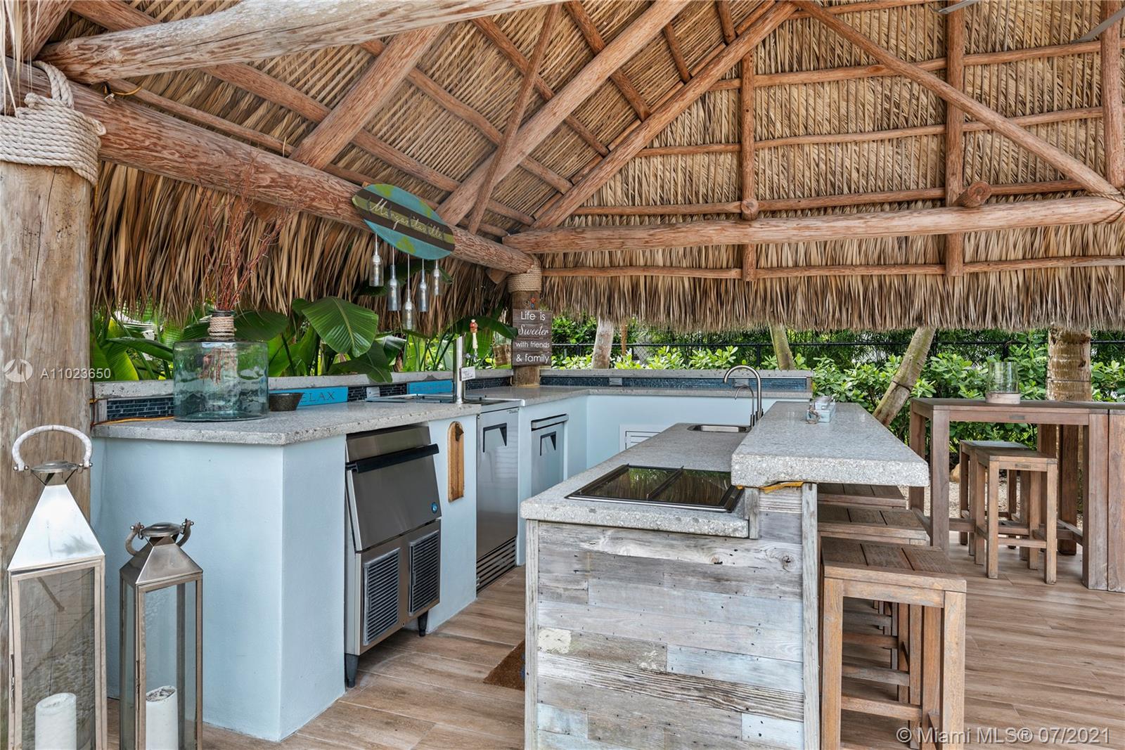 HELMS COUNTRY ESTATES ADD - Residential