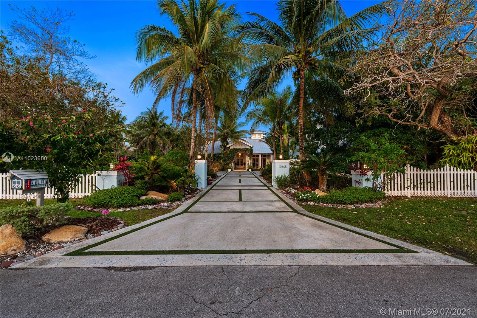 HELMS COUNTRY ESTATES ADD - Residential