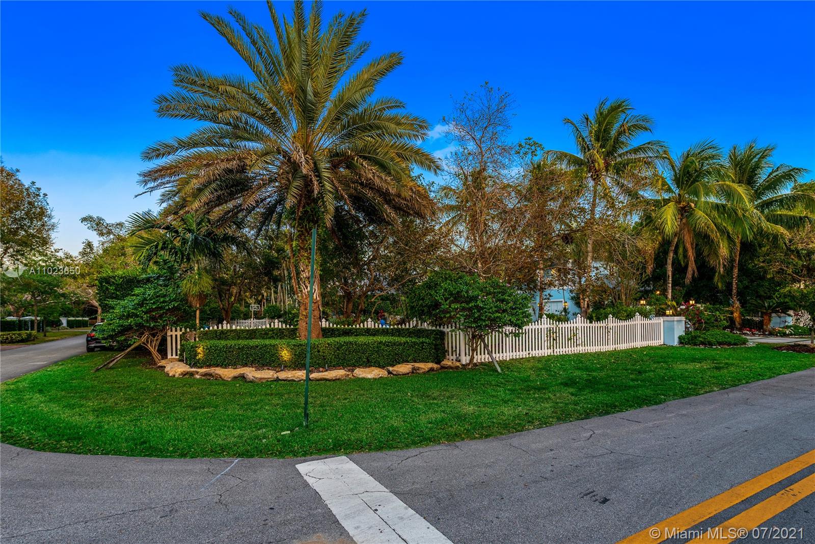 HELMS COUNTRY ESTATES ADD - Residential