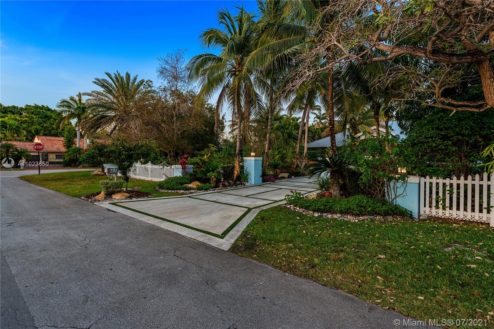 HELMS COUNTRY ESTATES ADD - Residential