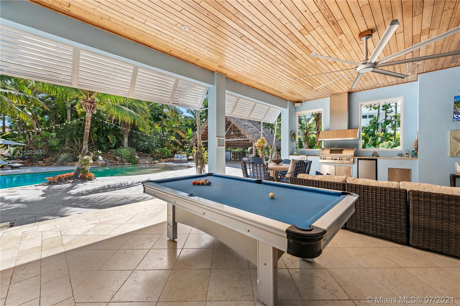 HELMS COUNTRY ESTATES ADD - Residential