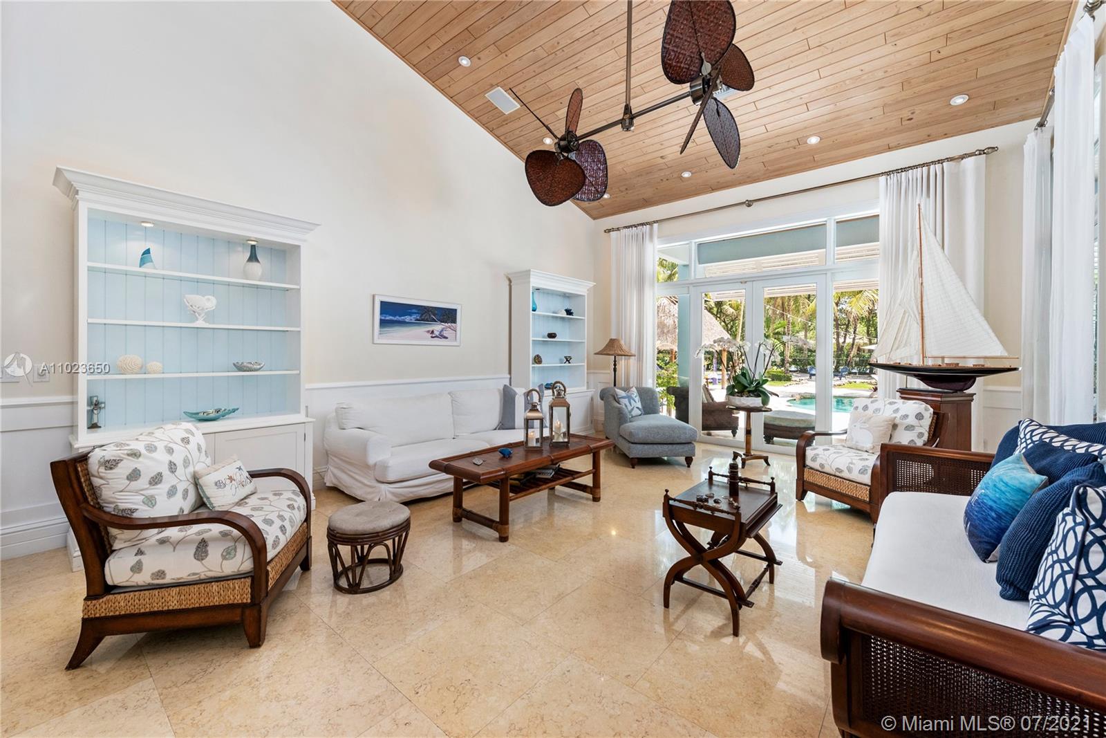 HELMS COUNTRY ESTATES ADD - Residential