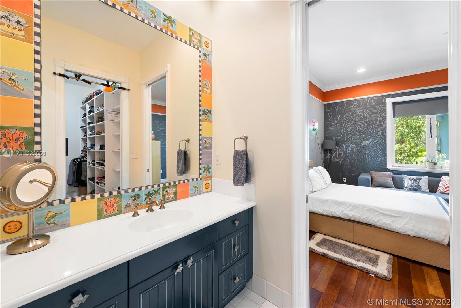 HELMS COUNTRY ESTATES ADD - Residential