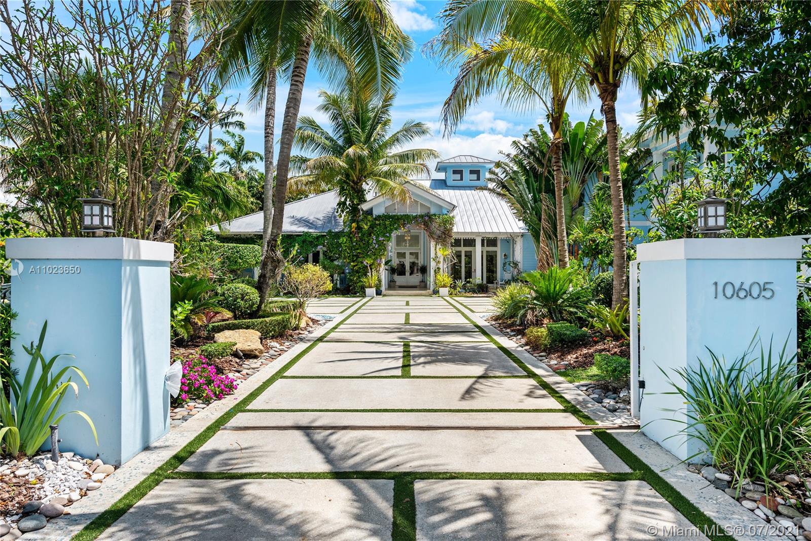 HELMS COUNTRY ESTATES ADD - Residential