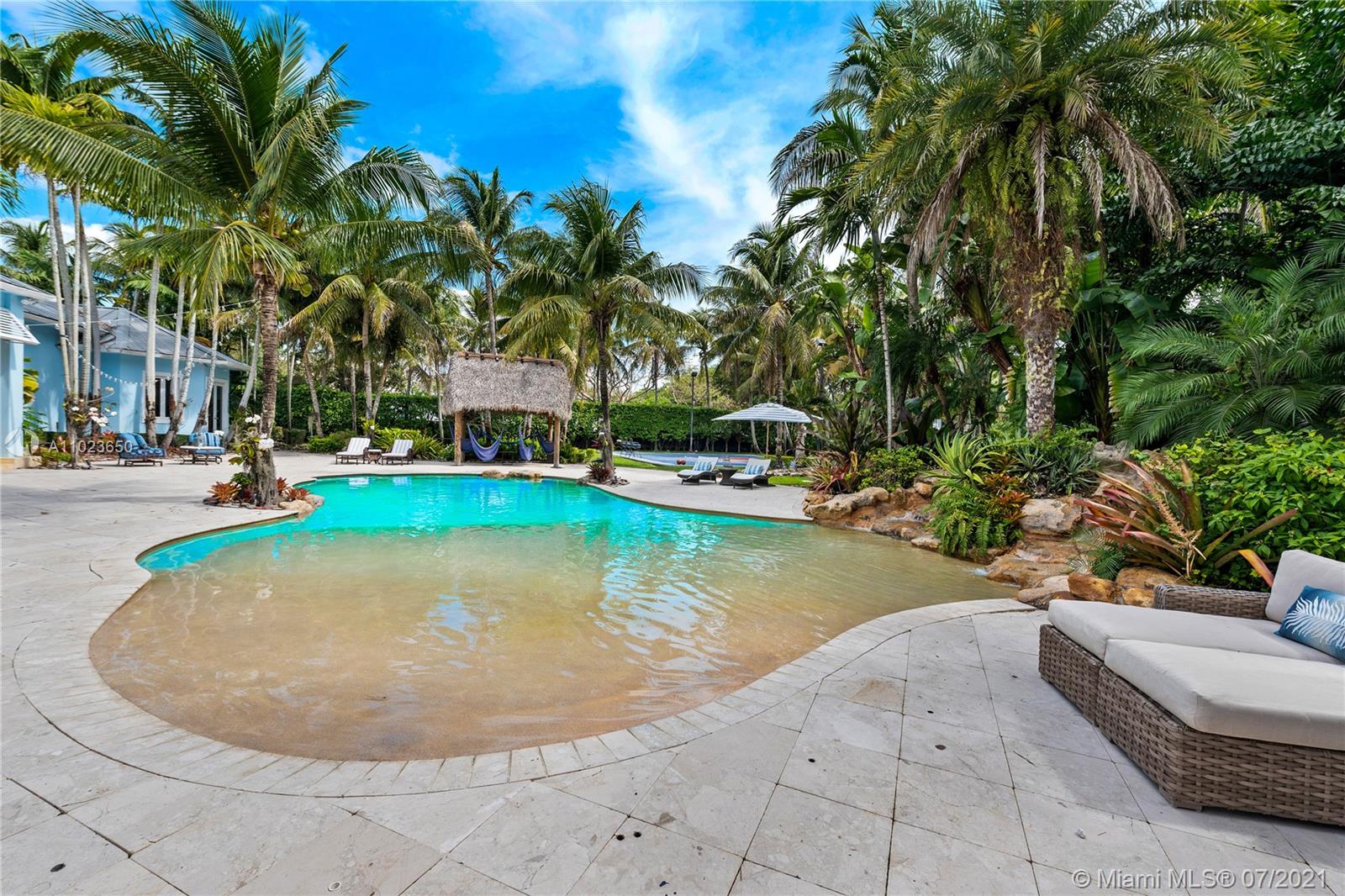 HELMS COUNTRY ESTATES ADD - Residential