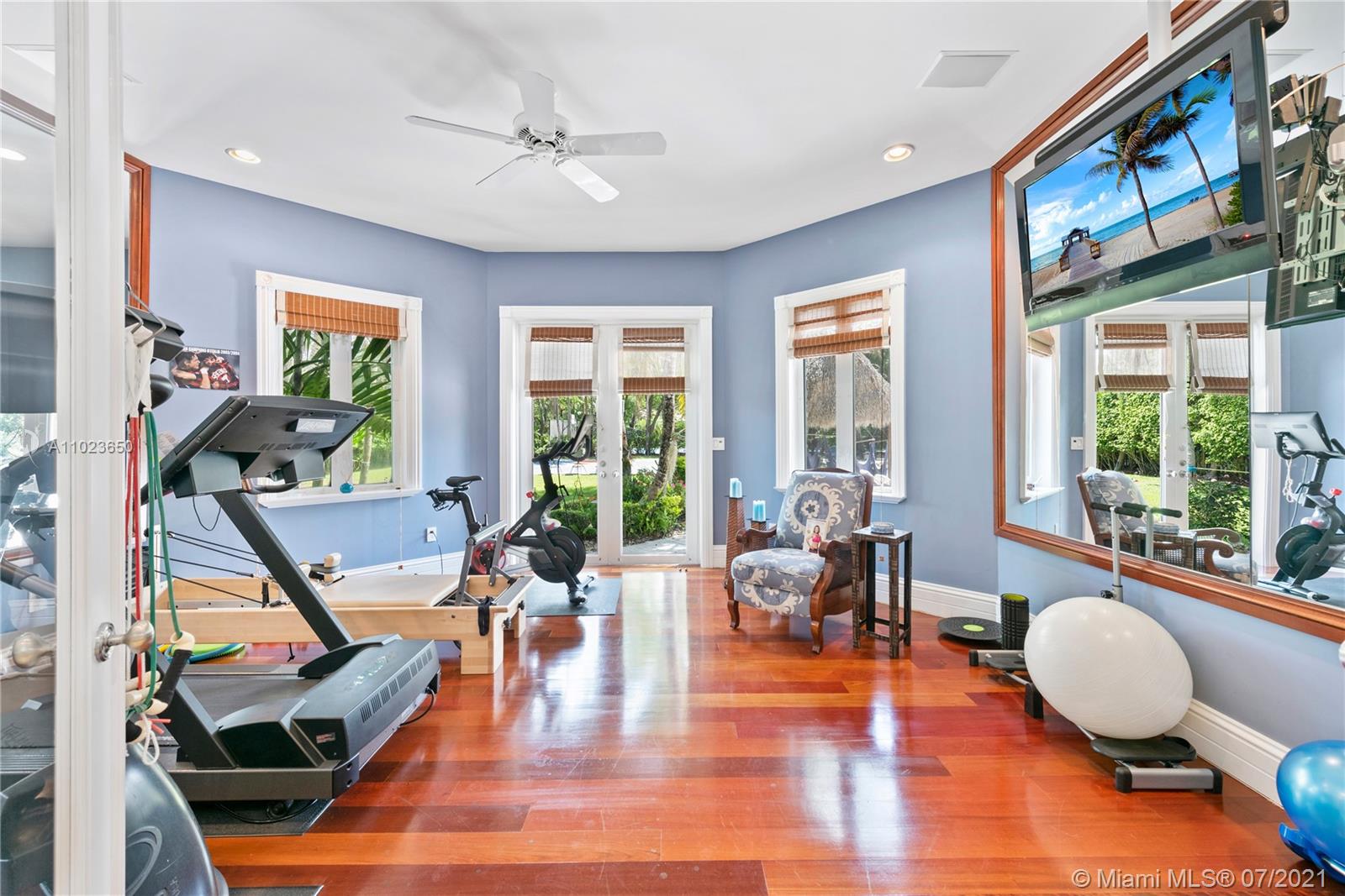 HELMS COUNTRY ESTATES ADD - Residential