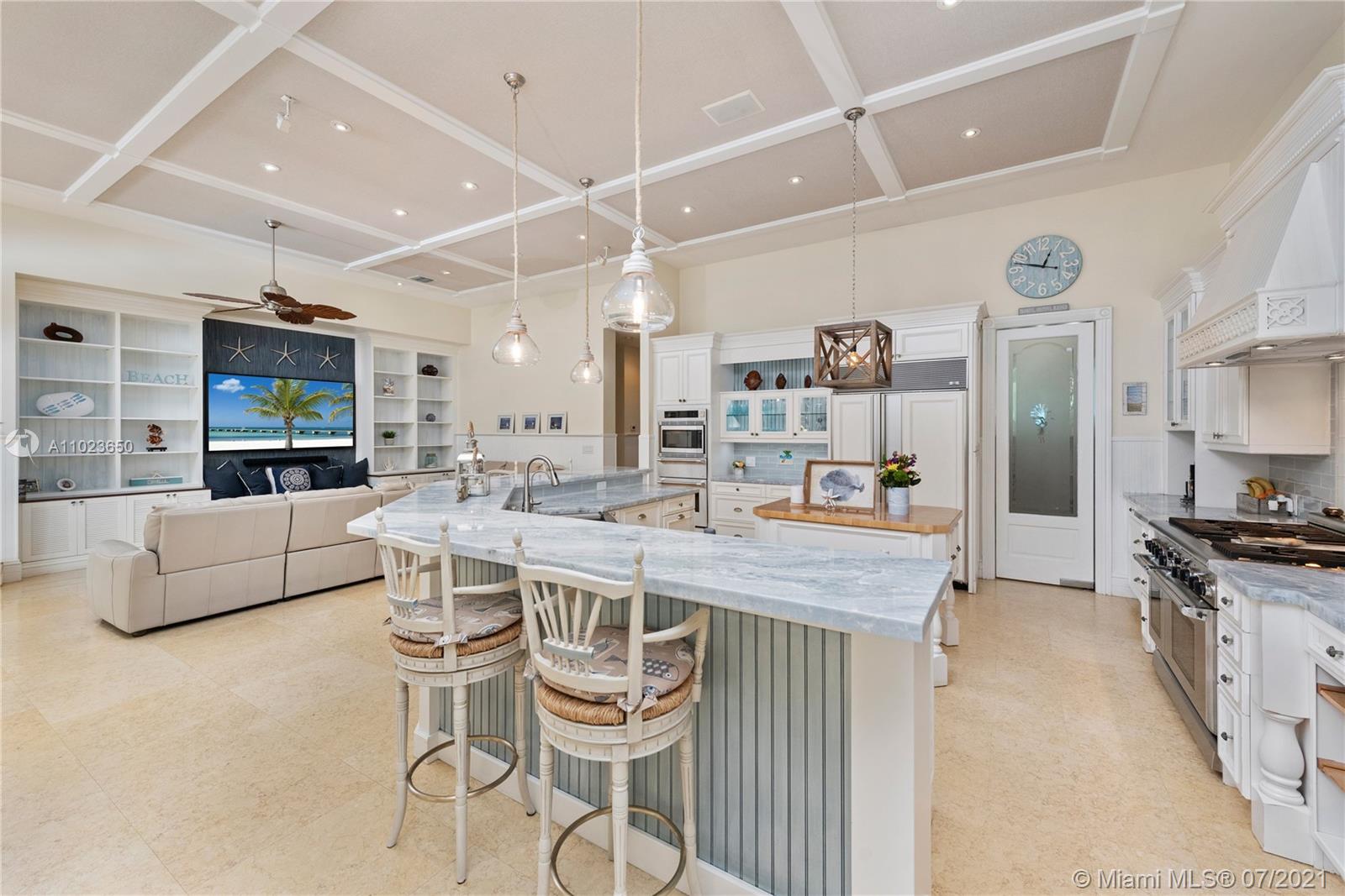 HELMS COUNTRY ESTATES ADD - Residential