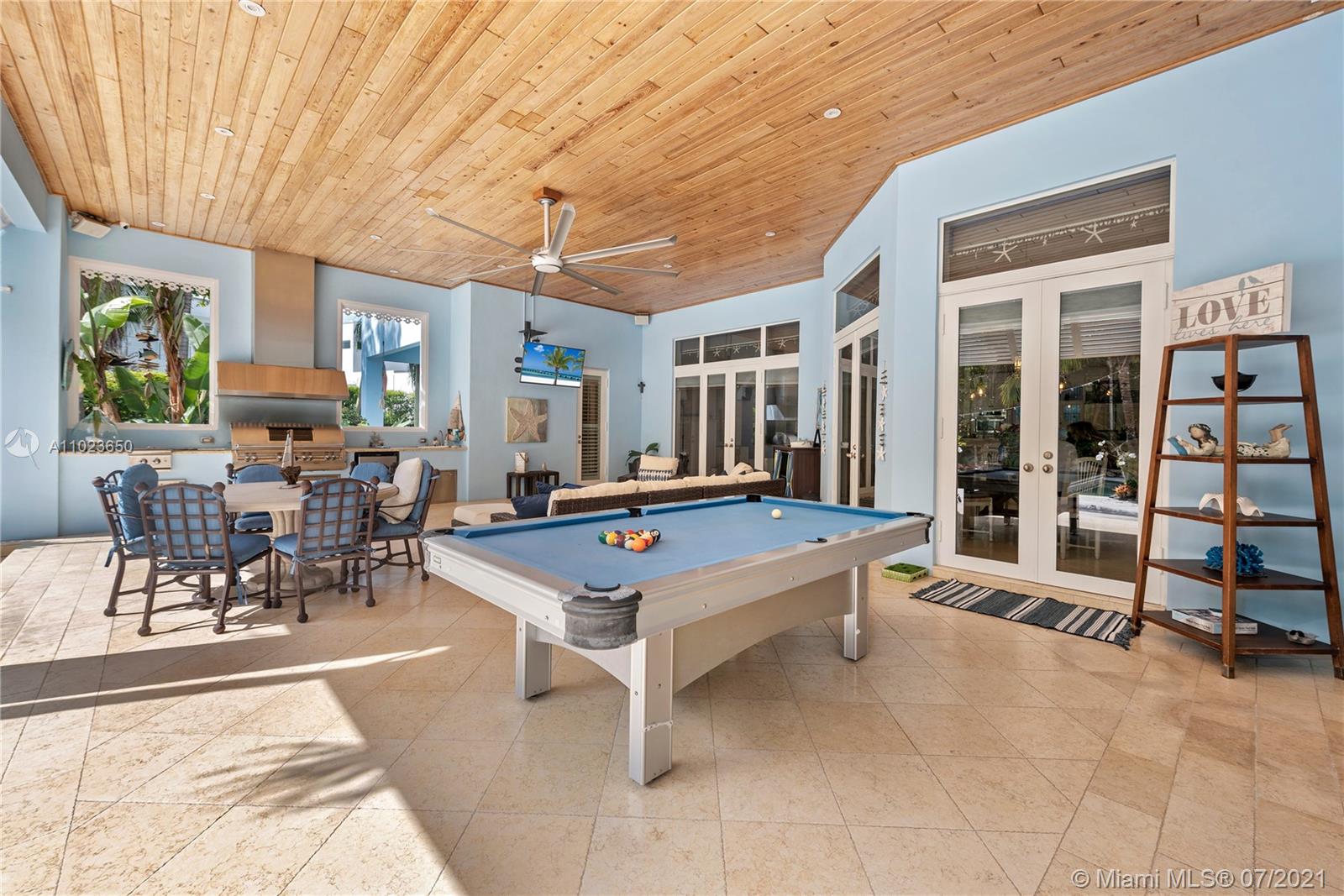 HELMS COUNTRY ESTATES ADD - Residential