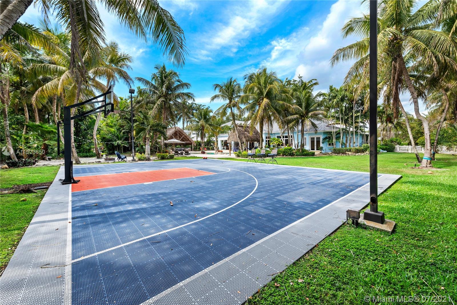 HELMS COUNTRY ESTATES ADD - Residential