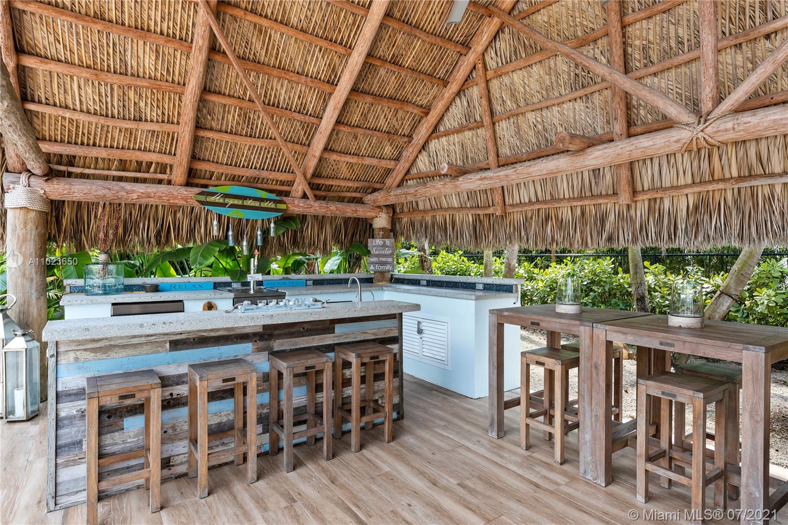 HELMS COUNTRY ESTATES ADD - Residential