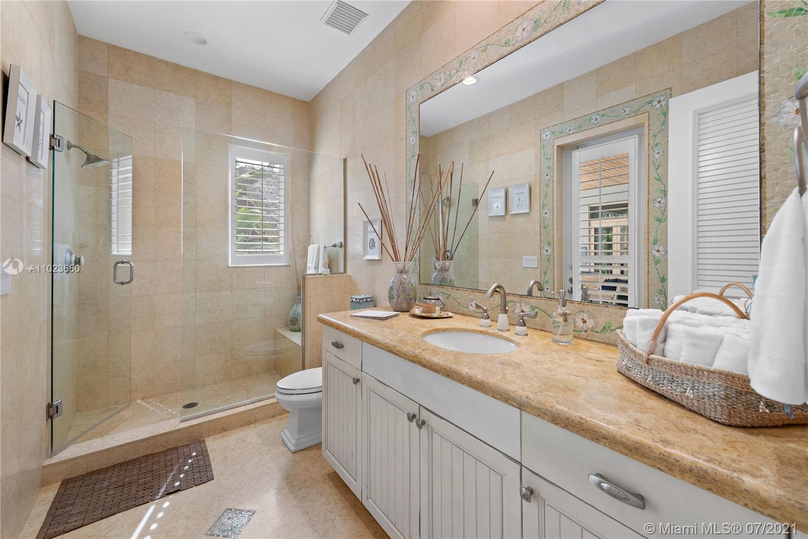 HELMS COUNTRY ESTATES ADD - Residential