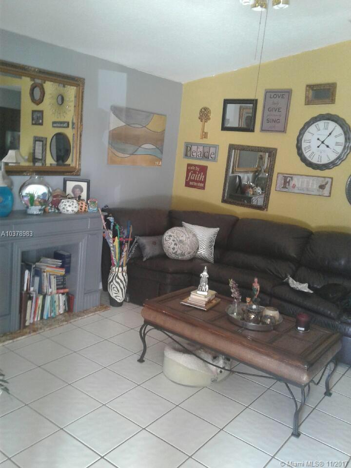 FRESHWATER LAKES - Residential