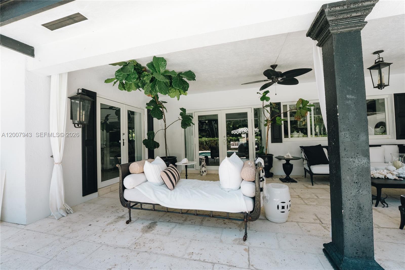 MIAMI LAKES - LOCH LOMOND - Residential