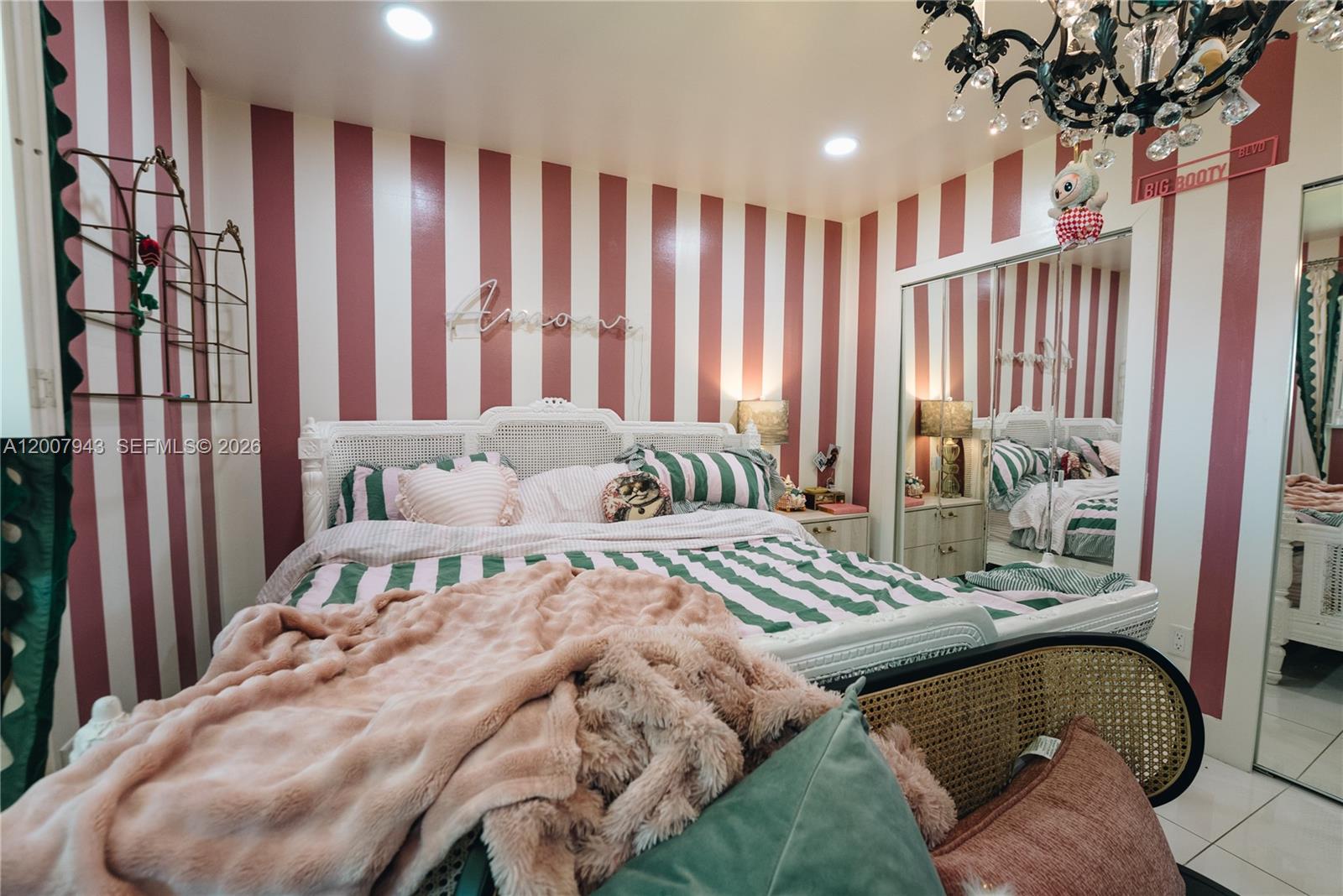 MIAMI LAKES - LOCH LOMOND - Residential