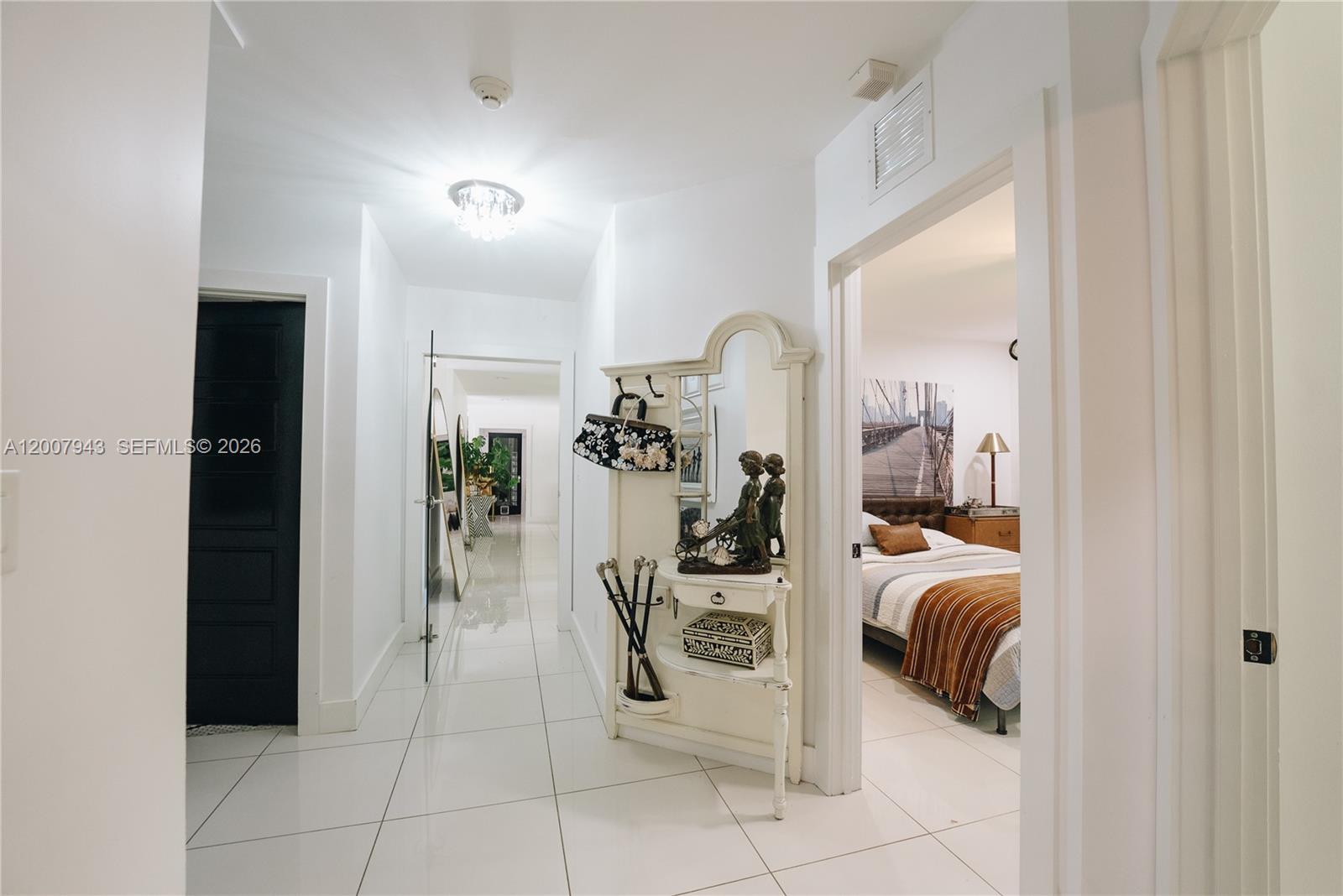 MIAMI LAKES - LOCH LOMOND - Residential