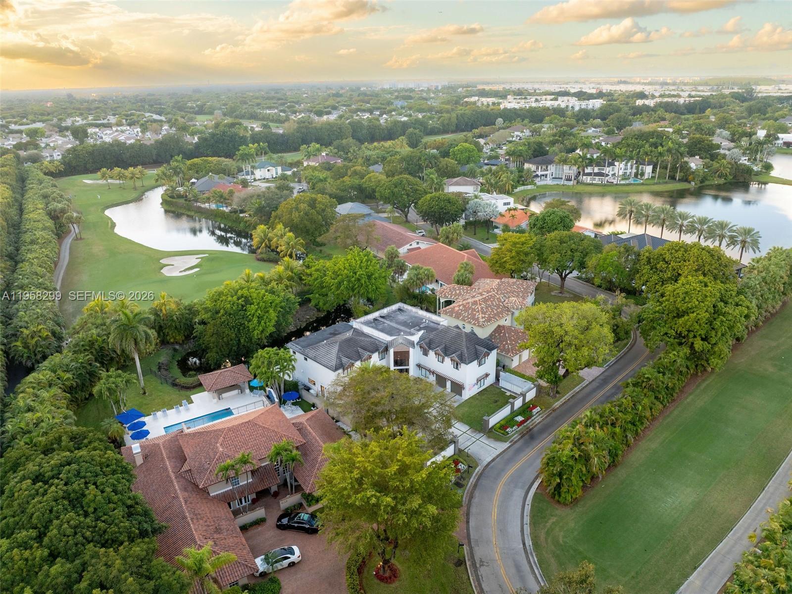 DORAL ESTATES - Residential