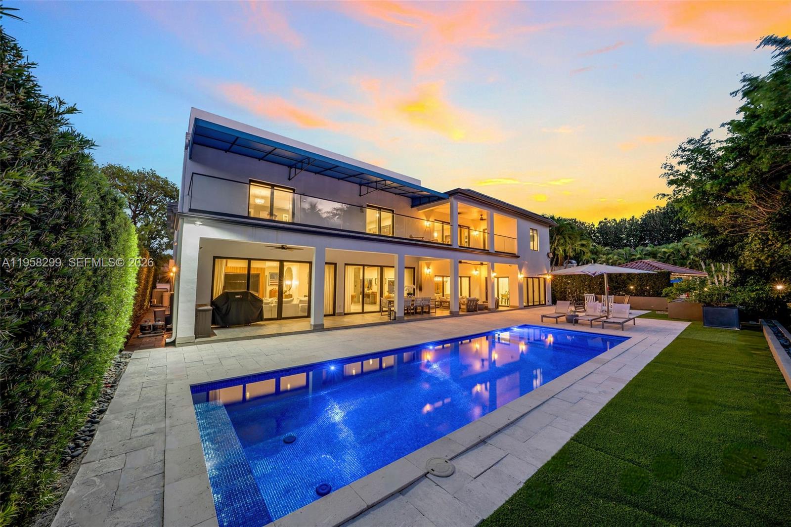 DORAL ESTATES - Residential