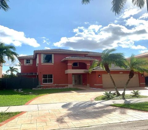 14964 SW 32nd Ter Miami FL 33185