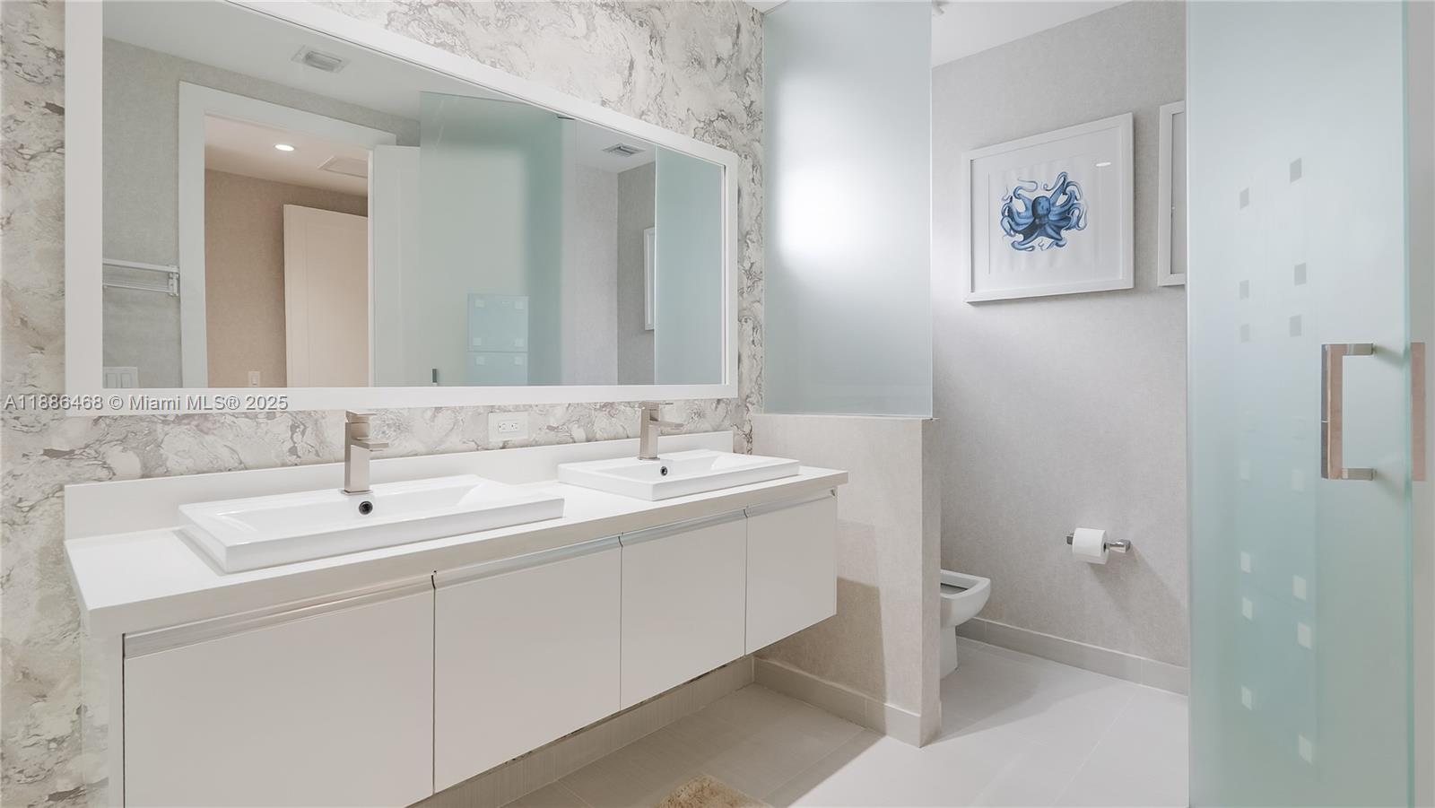 LANDMARK AT DORAL - Residential Lease