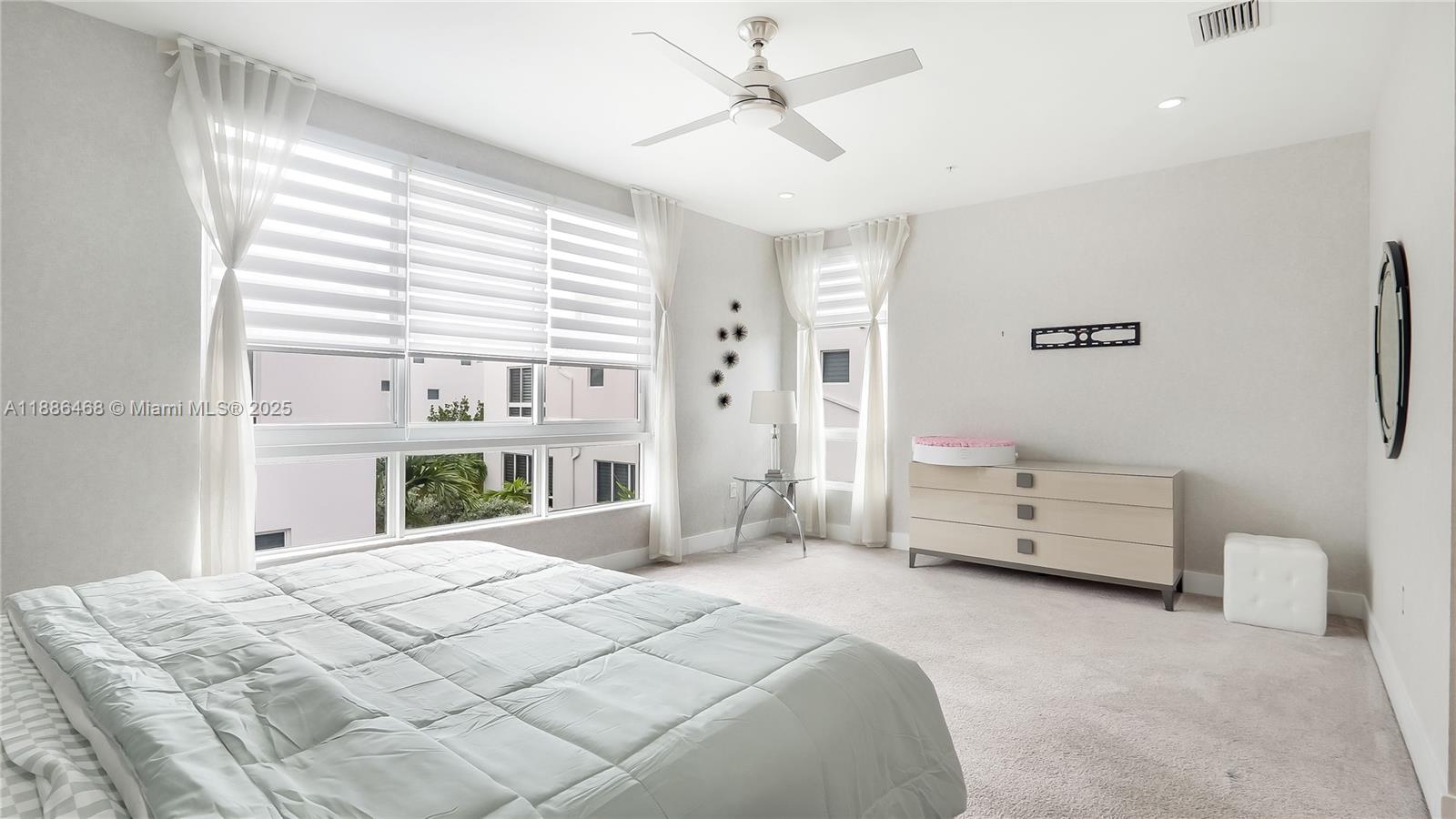 LANDMARK AT DORAL - Residential Lease