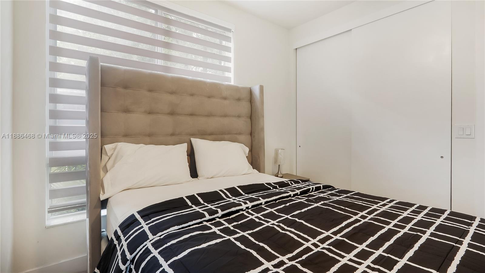 LANDMARK AT DORAL - Residential Lease