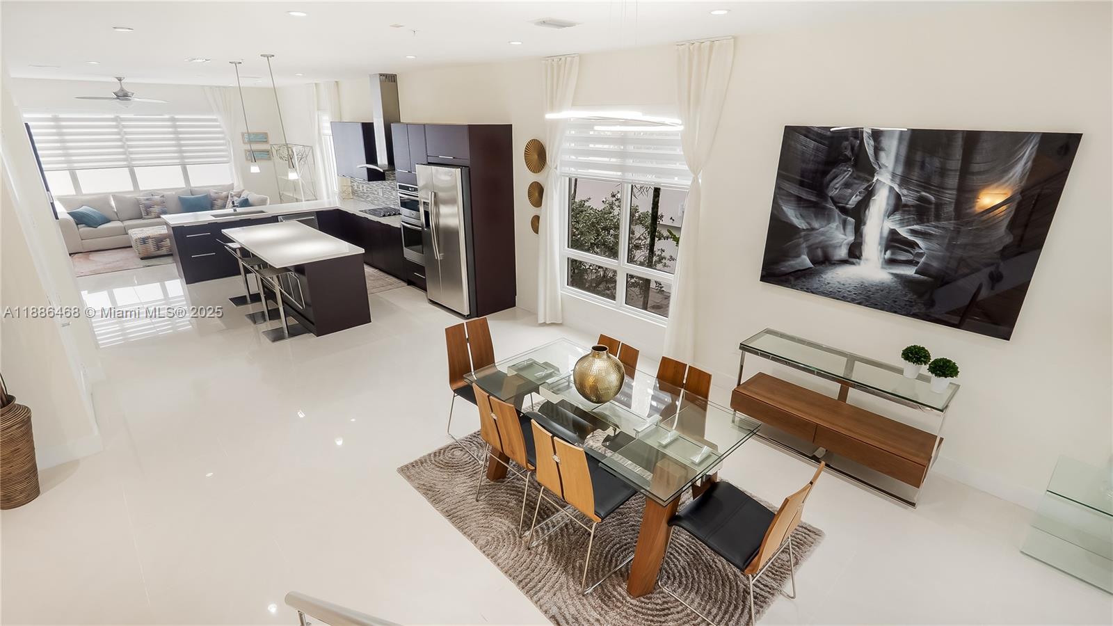 LANDMARK AT DORAL - Residential Lease