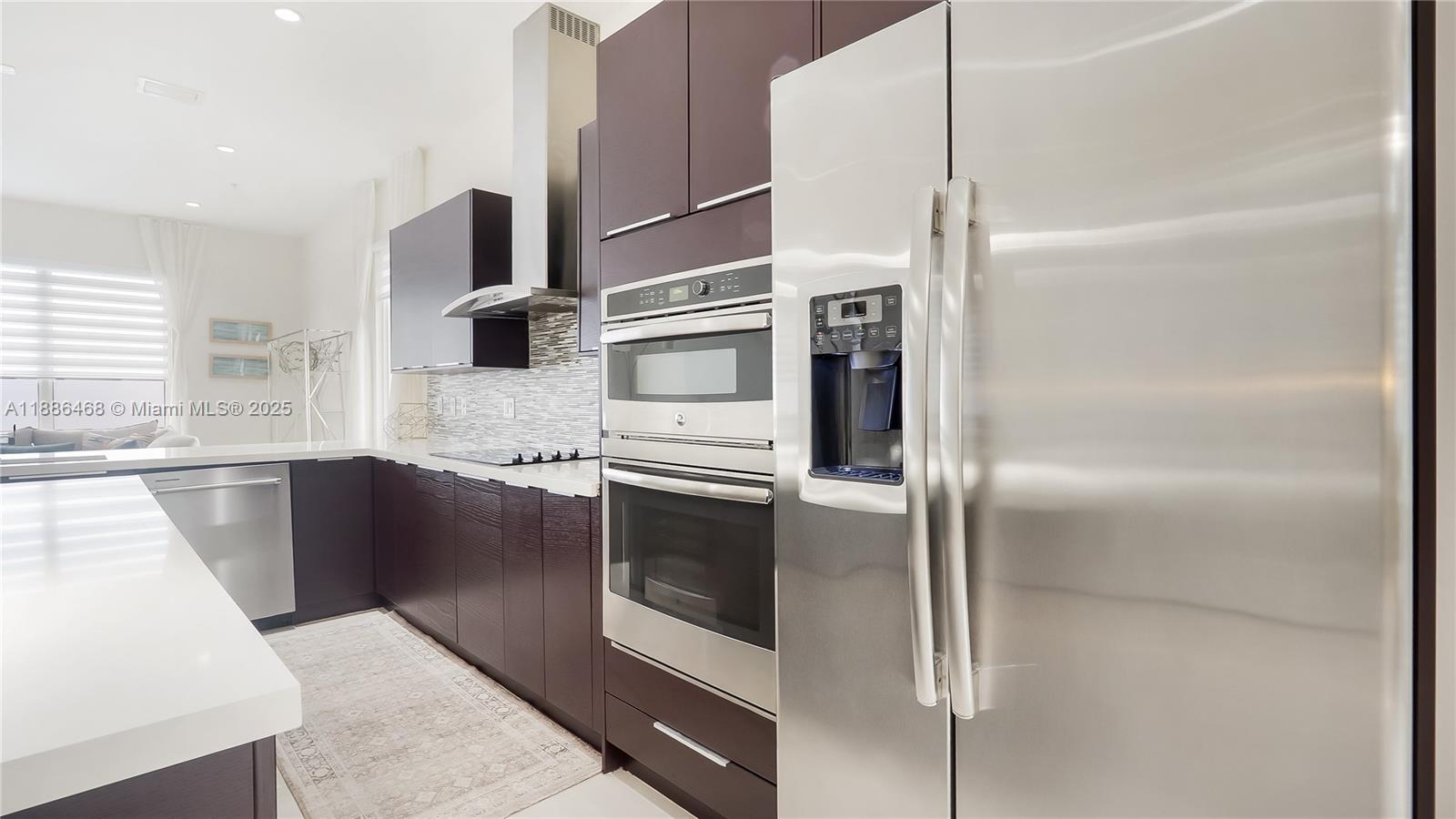 LANDMARK AT DORAL - Residential Lease