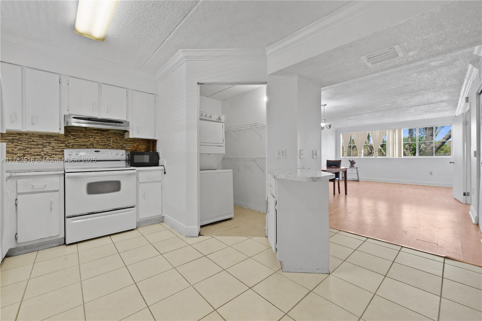 MIRASSOU CONDO - Residential