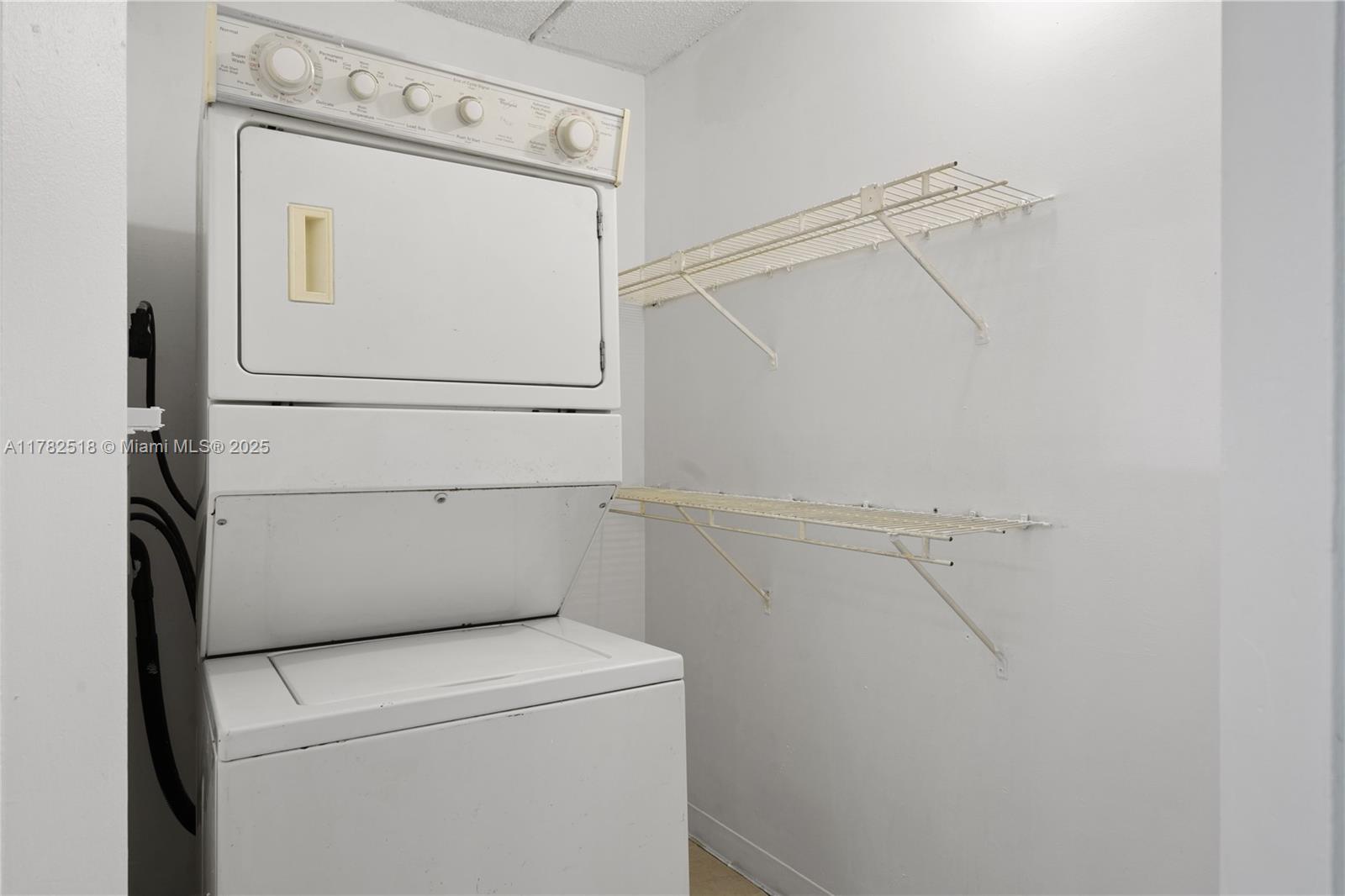 MIRASSOU CONDO - Residential