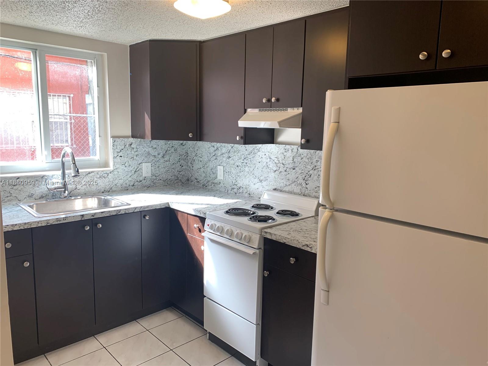 126 SW 21st Ave