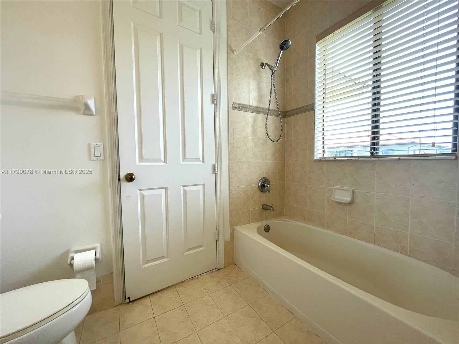 CUTLER CAY - Residential