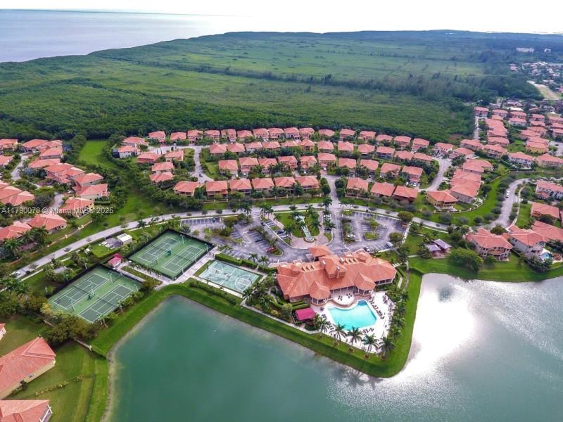 CUTLER CAY - Residential