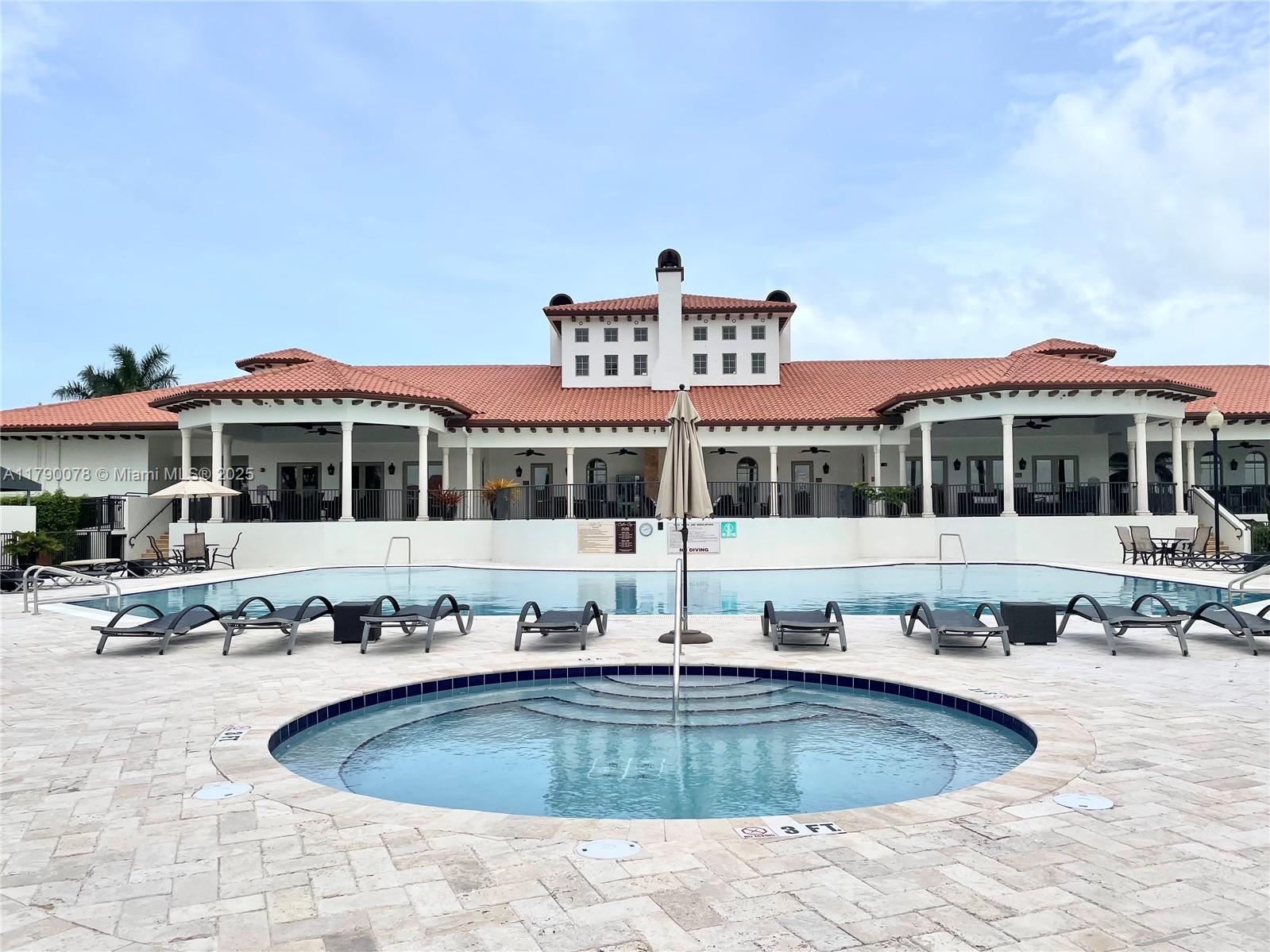 CUTLER CAY - Residential