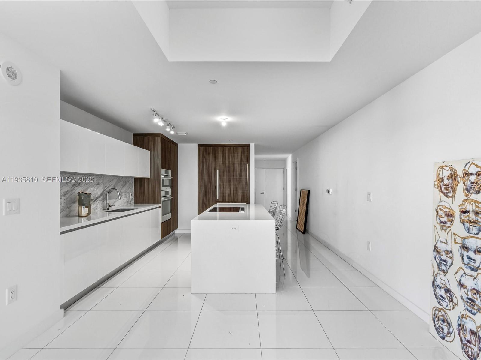 PARAMOUNT MIAMI WORLDCENT - Residential