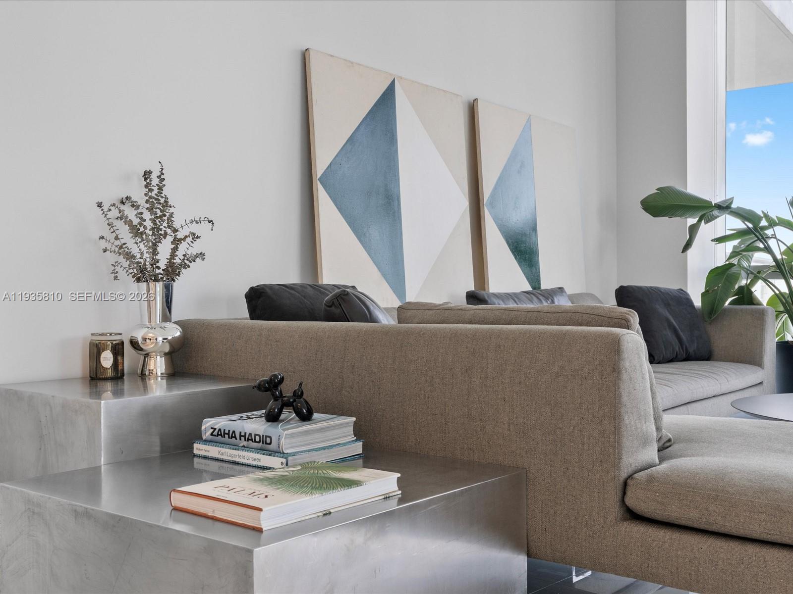 PARAMOUNT MIAMI WORLDCENT - Residential