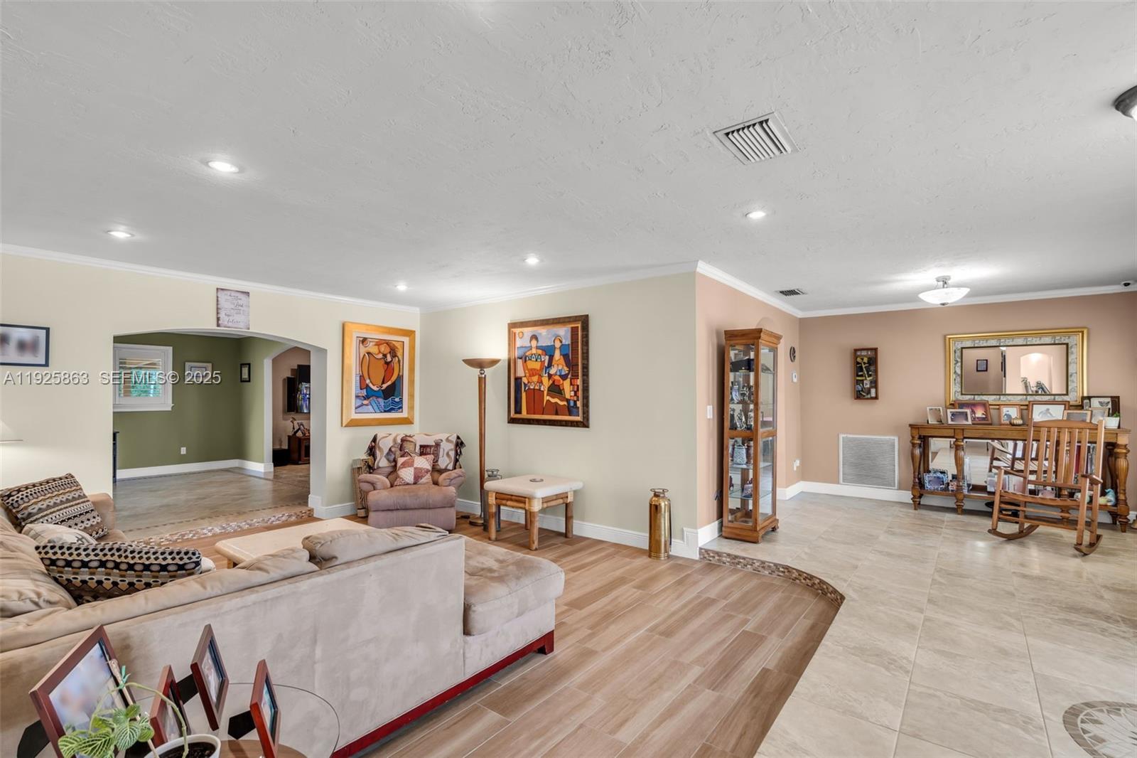 PINE SHORE SEC TWO - Residential