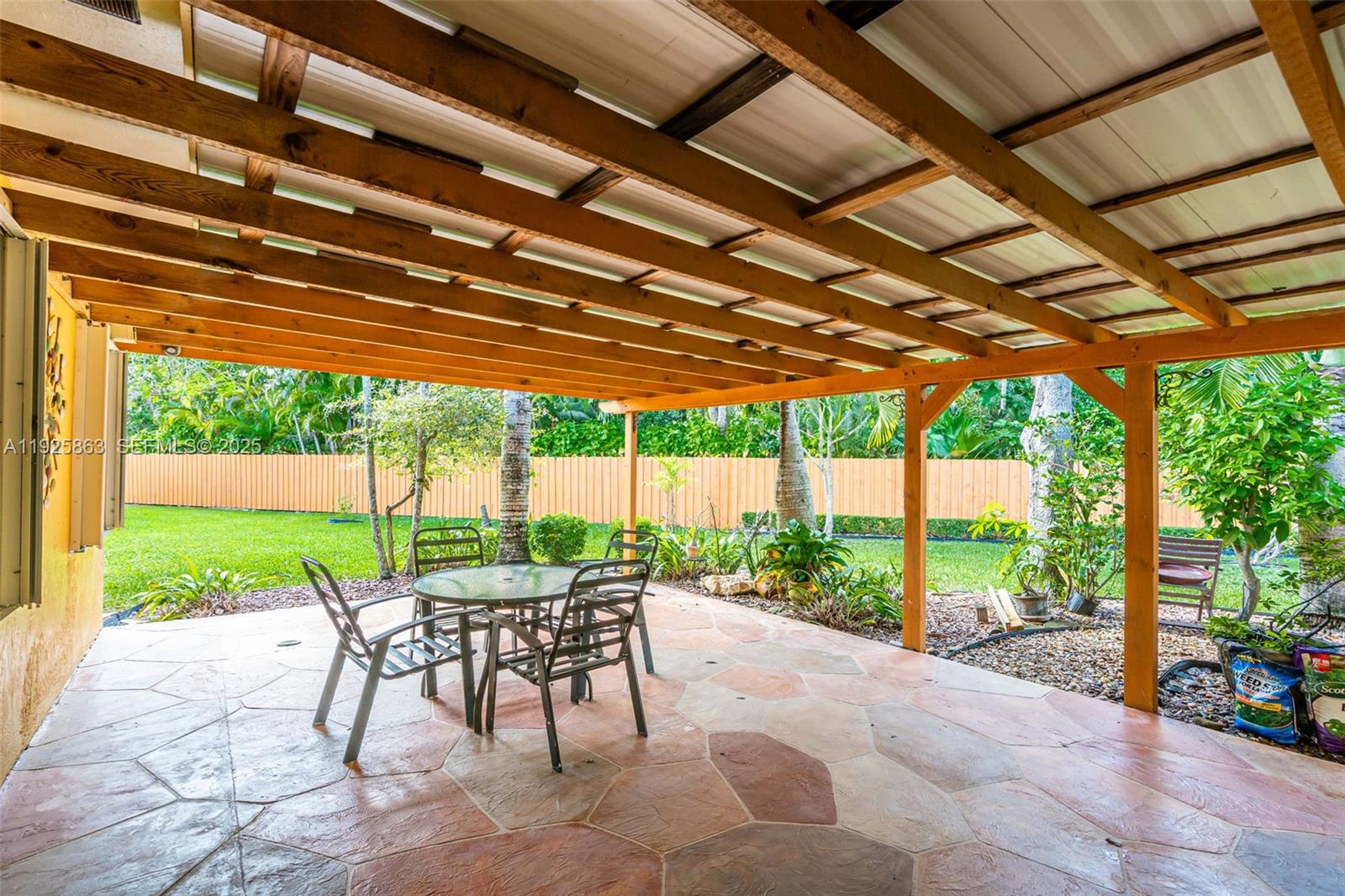 PINE SHORE SEC TWO - Residential